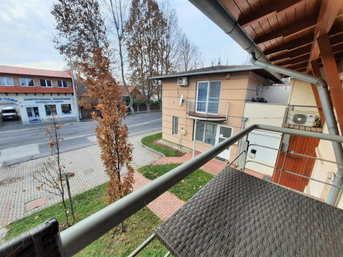 Foki Apartman Lägenhet Siófok Exteriör bild